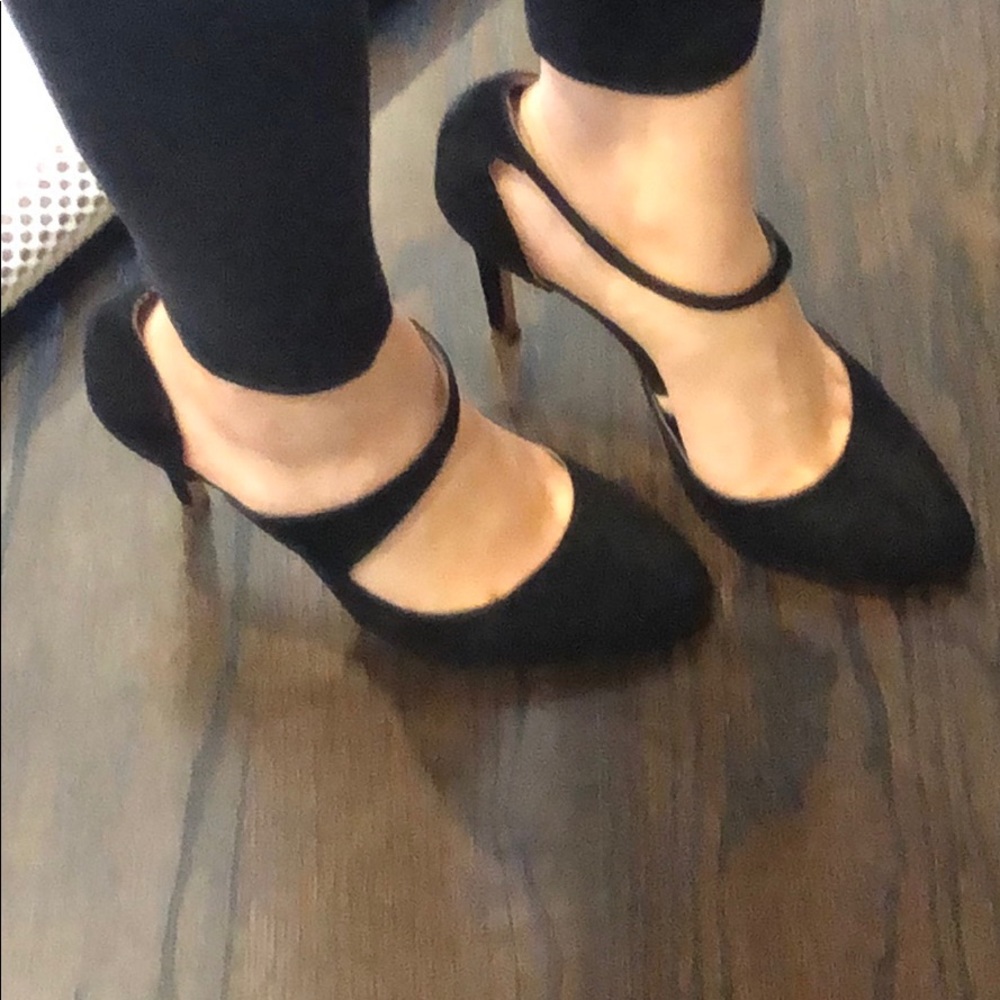 Zara suede pumps